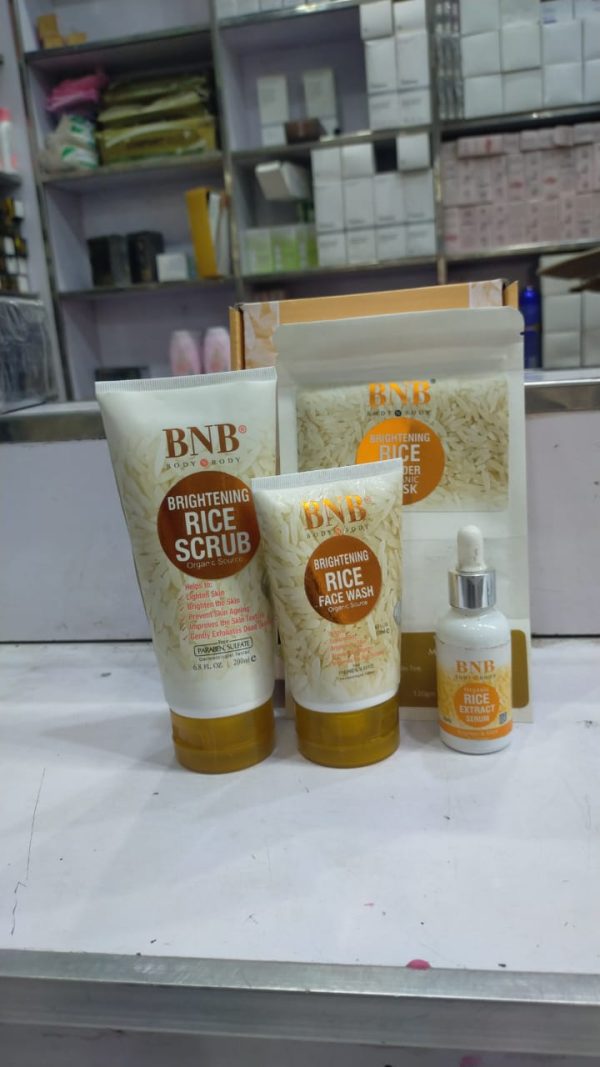 Bnb-rice Whitening And Glowing Facial Kit